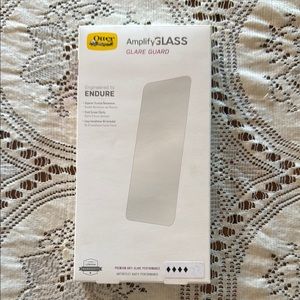 OtterBox Amplify Glass Glare Gaurd Endure for iPhone 13 and 14 Plus